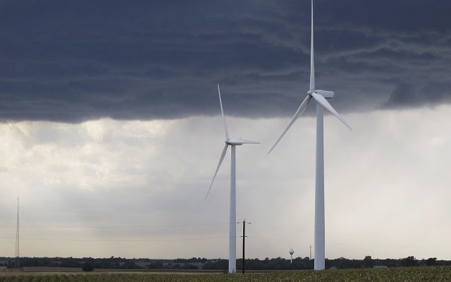 Environmentalists Want Governor To Push Passage Of Renewable Energy Bill