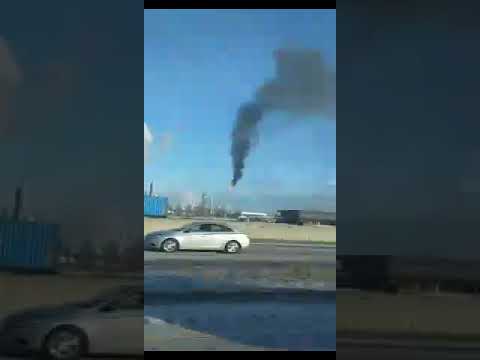 Video: Exxon-Mobil Suffers Power Outage But Looks Like A Fire