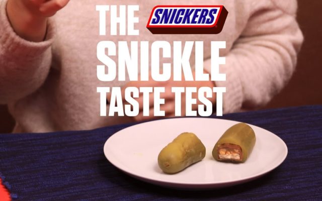 SNICKERS Team Tries The SNICKLE